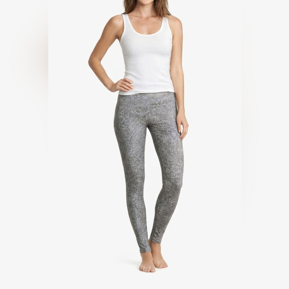 Fabletics Gray Patterned Womens High Waist Leggings Yoga Pants Size XL
